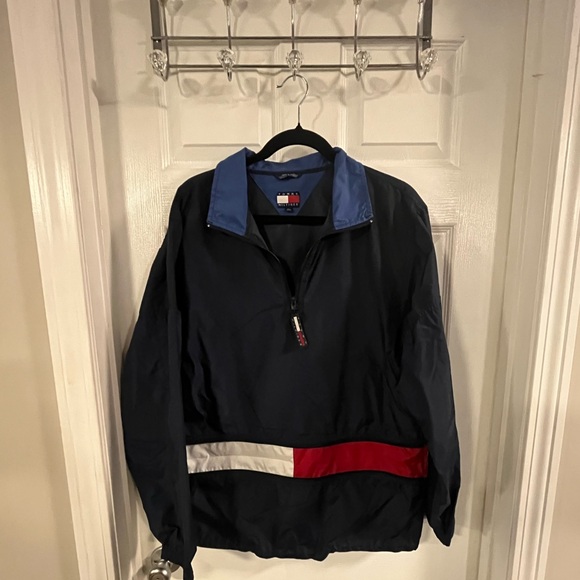 Tommy Hilfiger XL men’s windbreaker - Picture 10 of 12